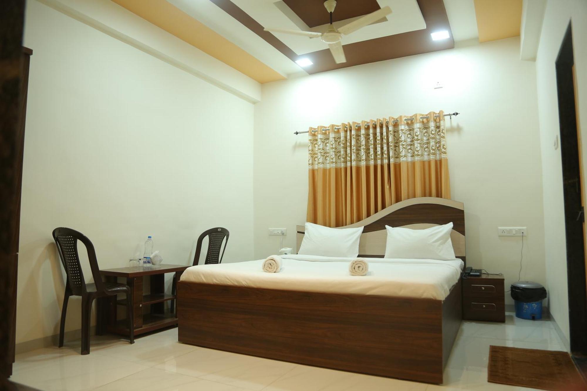 Rudraksh Nagthane Satara Exterior photo